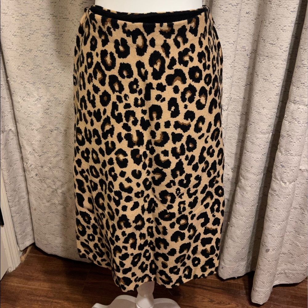 Leopard knife skirt - like new